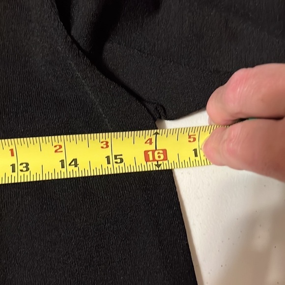 Jones New York black cardigan, bead trim . PS - Picture 5 of 8